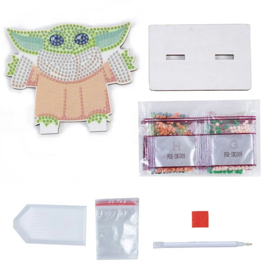 Contents included in Grogu Crystal Art Buddy kit